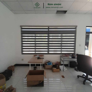 Top mẫu rèm cửa kéo dọc đẹp hiện đại nhất 2025 rèm cửa kéo dọc